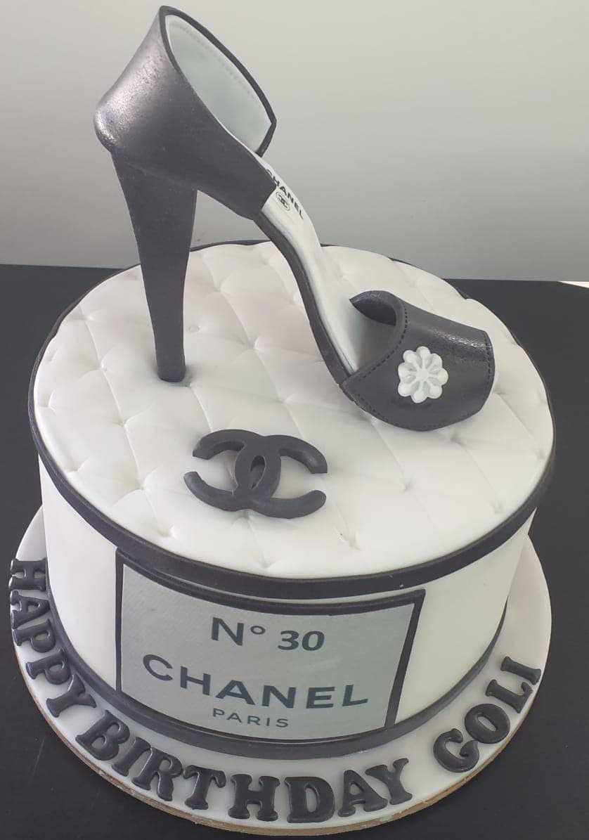 Chanel Dream Heels Cake in dubai